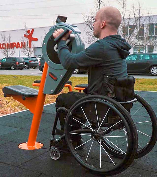 Outdoor gyms should include sporting equipment specifically designed for wheelchair users.